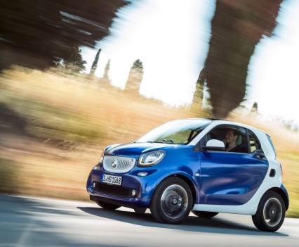 2015-Smart-ForTwo-ForFour-23