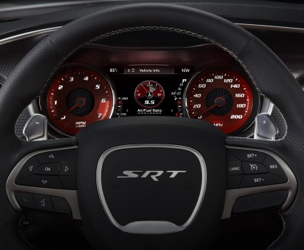 2015-Dodge-Charger-Hellcat-SRT-121