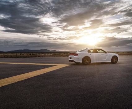 2015-Dodge-Charger-Hellcat-SRT-66