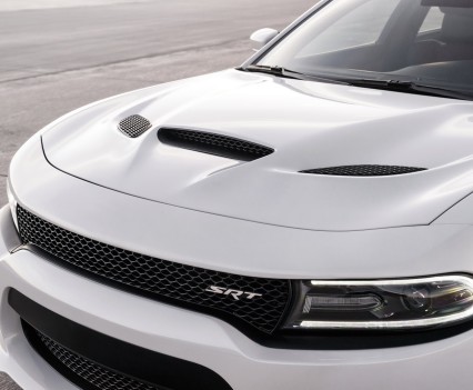 2015-Dodge-Charger-Hellcat-SRT-96