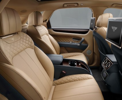 Bentley-Bentayga-SUV-2016-8
