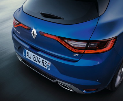 Nuova-Renault-Megane-2016-26