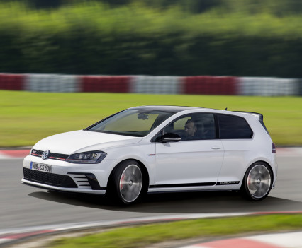 Volkswagen-golf-gti-performance-2016-12