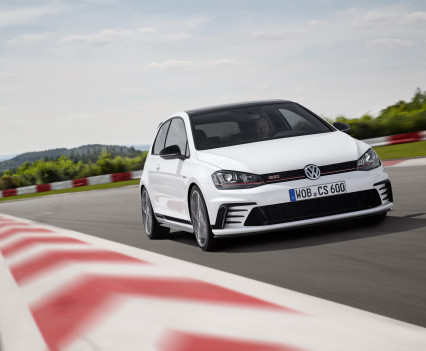 Volkswagen-golf-gti-performance-2016-13