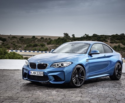 nuova-BMW-M2-2016-21