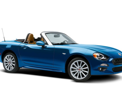 Nuova-Fiat-124-spider-2016-mazda-3